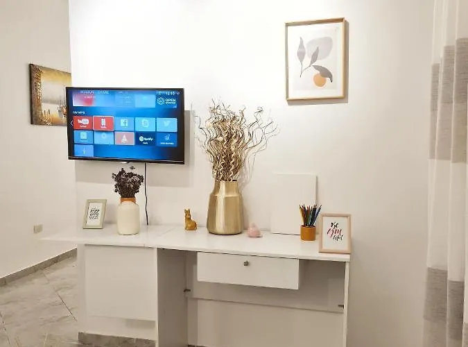 Apartment Your Far Away From Home! *