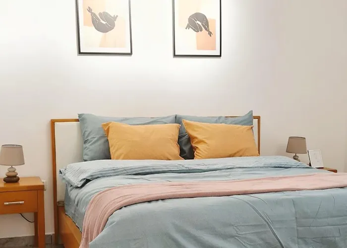 Apartment Your Far Away From Home! *